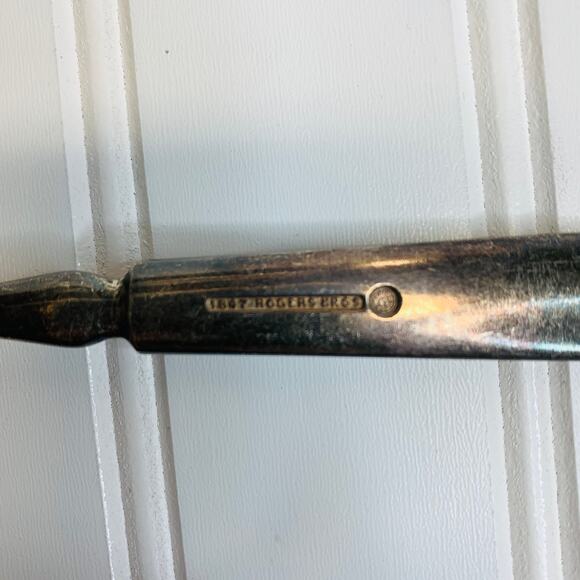 Antique Silver Plate Dinner Fork Plain Rounded Handle 1847 Rogers Silverplate - Picture 3 of 3